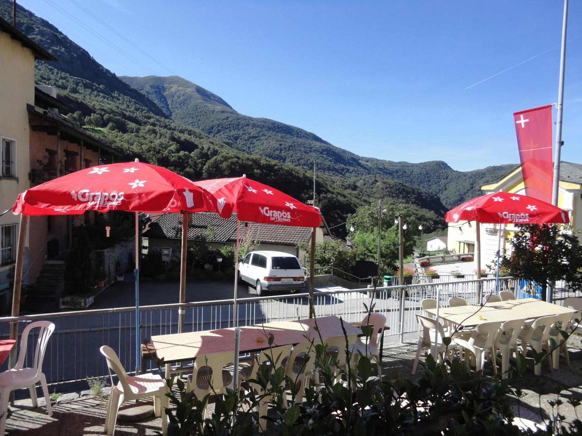 Hotel Ristorante Vedeggio Isone Esterno foto